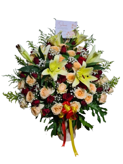Rangkaian bunga meja untuk pelanggan baru Amarin Florist