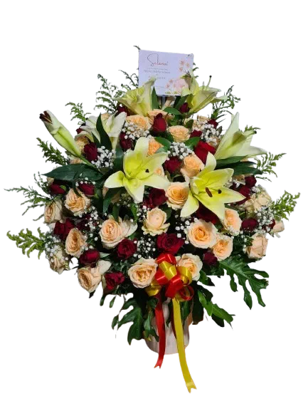 Rangkaian bunga meja Amarin Florist